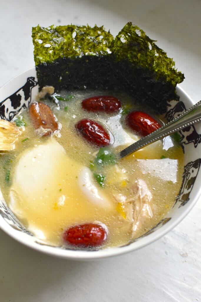postpartum chicken soup with astragalus and red dates