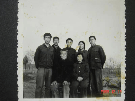 my mom as a teenager with her family