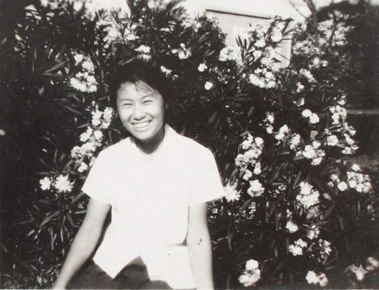 my mom as a teenager