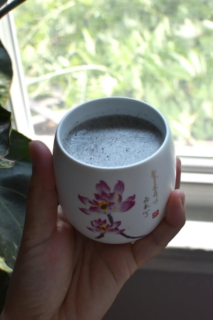 black sesame latte