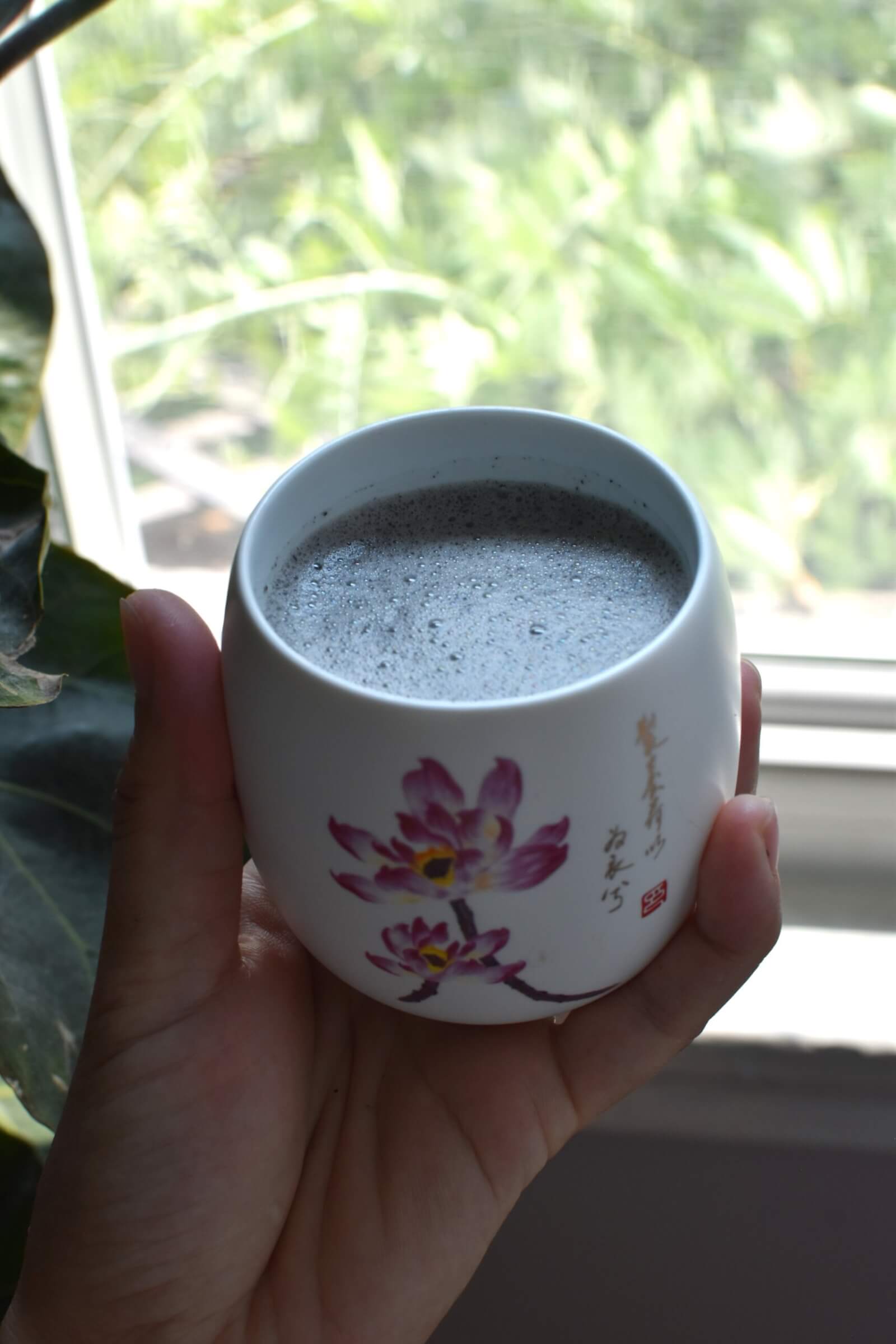 black sesame latte